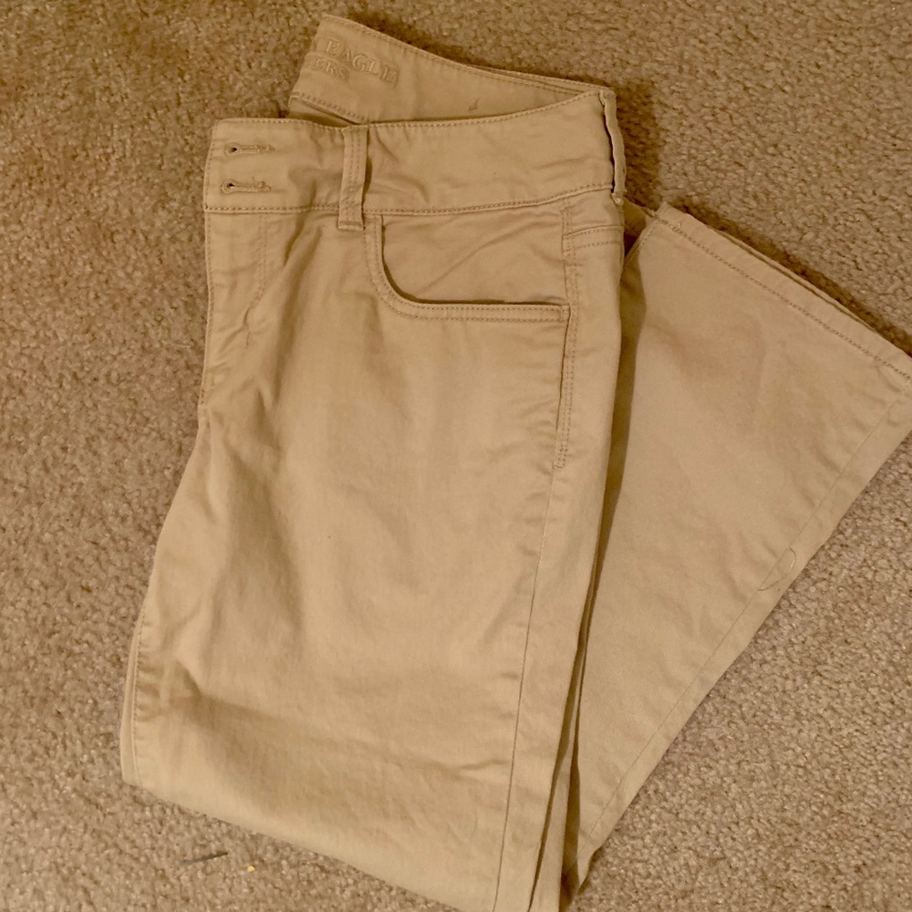 American Eagle Artist Crops